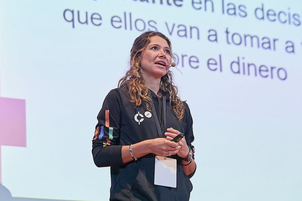 Carolina Pineda, cofundadora de Mis Propias Finanzas