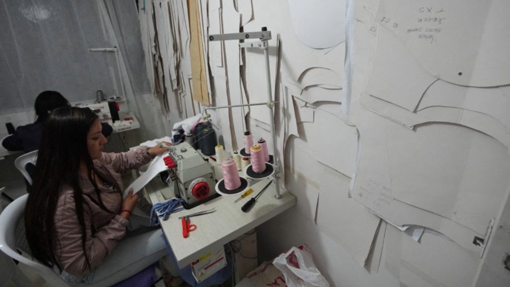 Muchos independientes toman esta opción por falta de alternativas. Foto: AFP